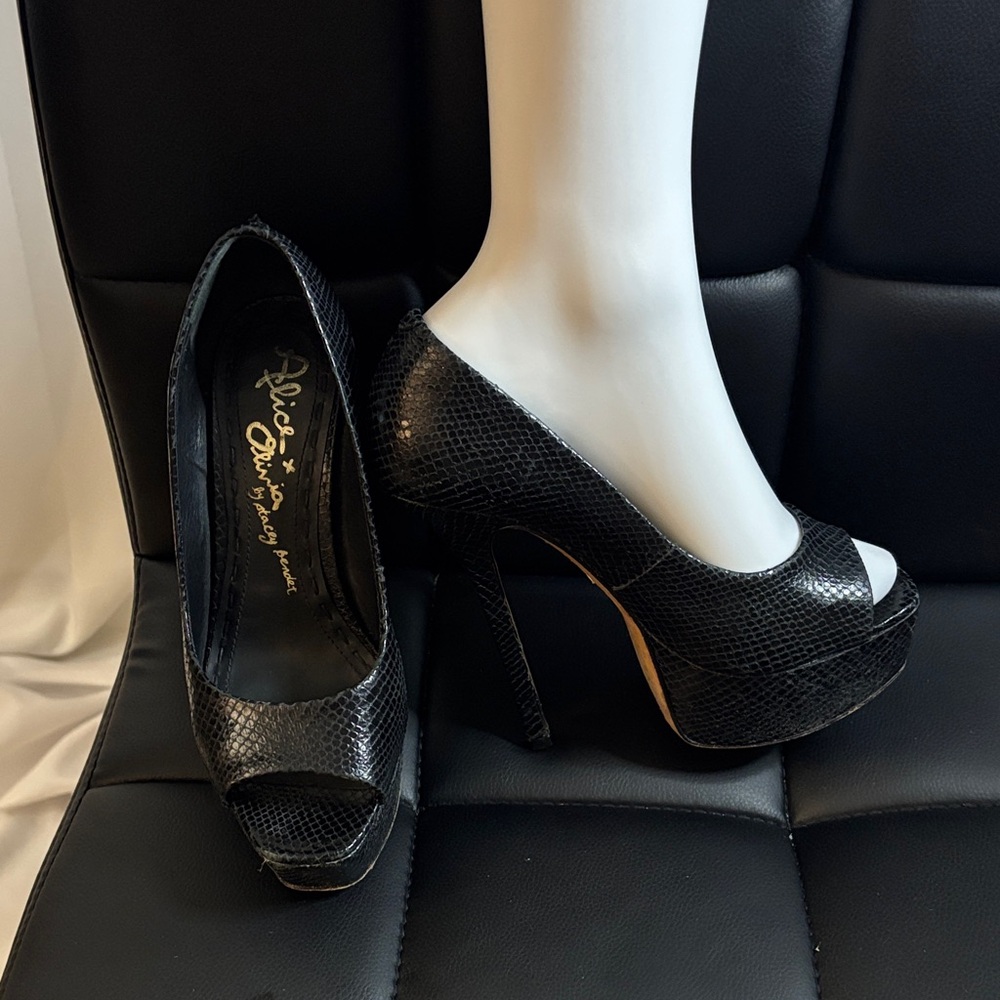 Alice + Olivia Black Peep Toe Heels